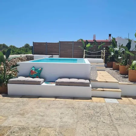 Cales De Menorca 8