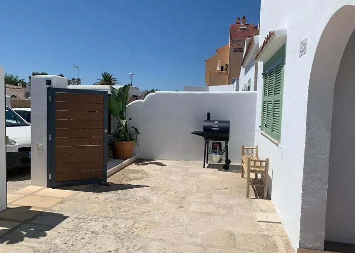 Cales De Menorca 8 *